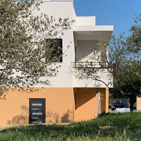 Miabella Resort Drage Exterior photo